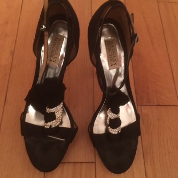 Badgley Mischka Shoes - Black rhinestone potiswa shoes